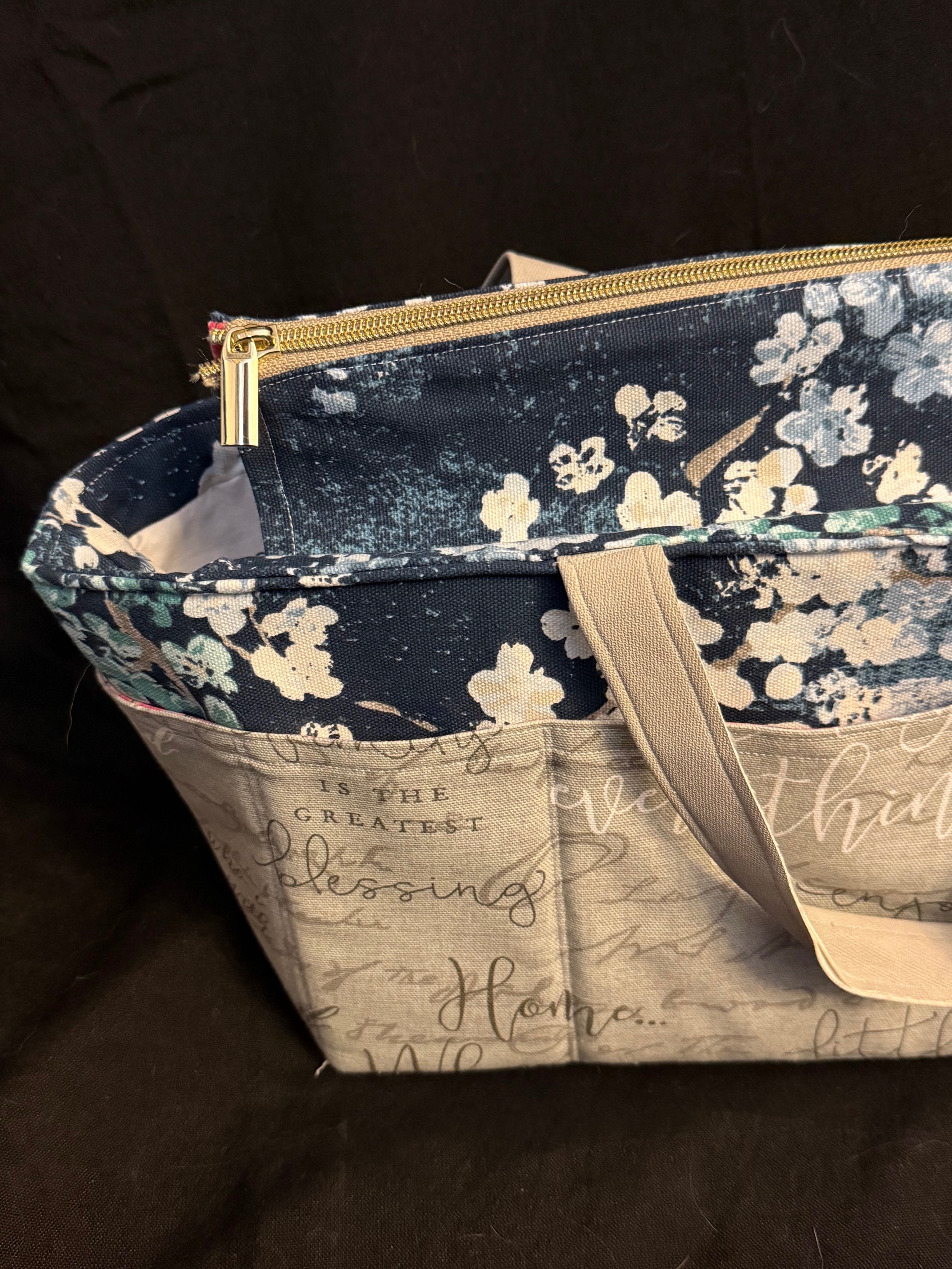 Versatile Sturdy Canvas Tote Bag