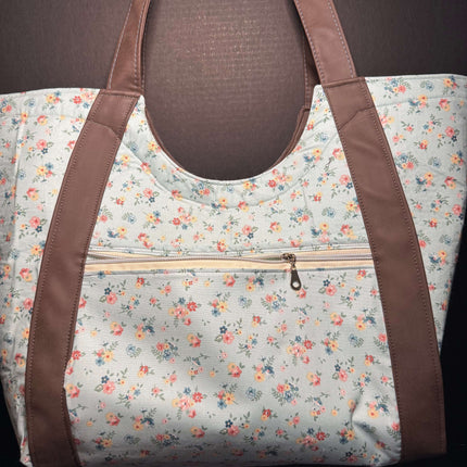 Roomy Tote Violet Expressions LLC   Pink Violet Expressions LLC violetexpressions.com